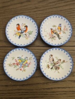 Vintage Decorative Bird Porcelain Trinket Dishes - Blue Trim (Set of 4)